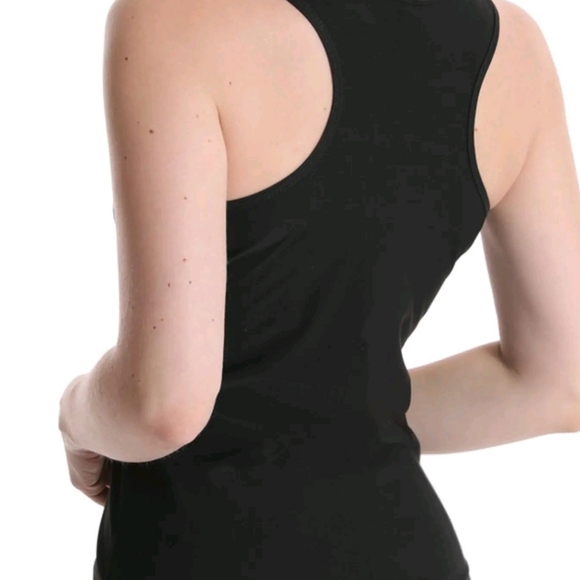 TJSweat solid pleated skirt zipper front sports vest - Picture 3 of 9